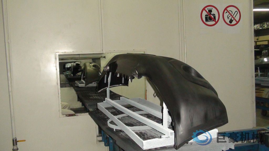 汽车外饰涂装生产线 汽车外壳喷涂无尘喷漆线(图1)